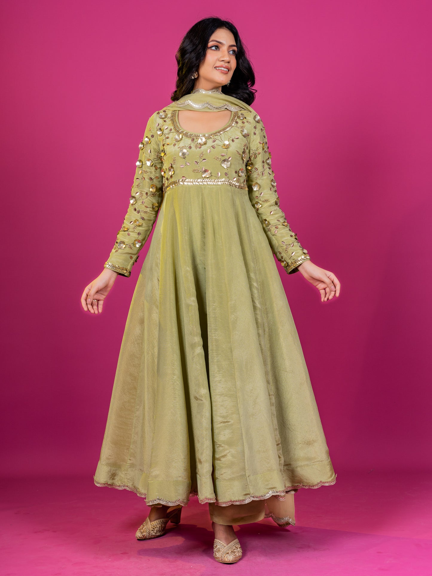 GREEN TISSUE HAND EMBROIDERED KURTA SET (SET OF 3)