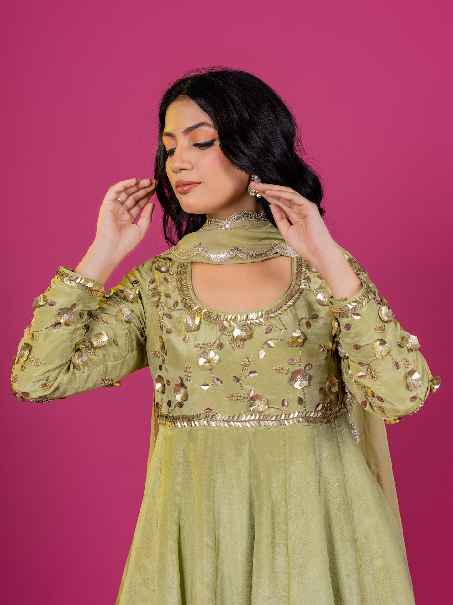 GREEN TISSUE HAND EMBROIDERED KURTA SET (SET OF 3)