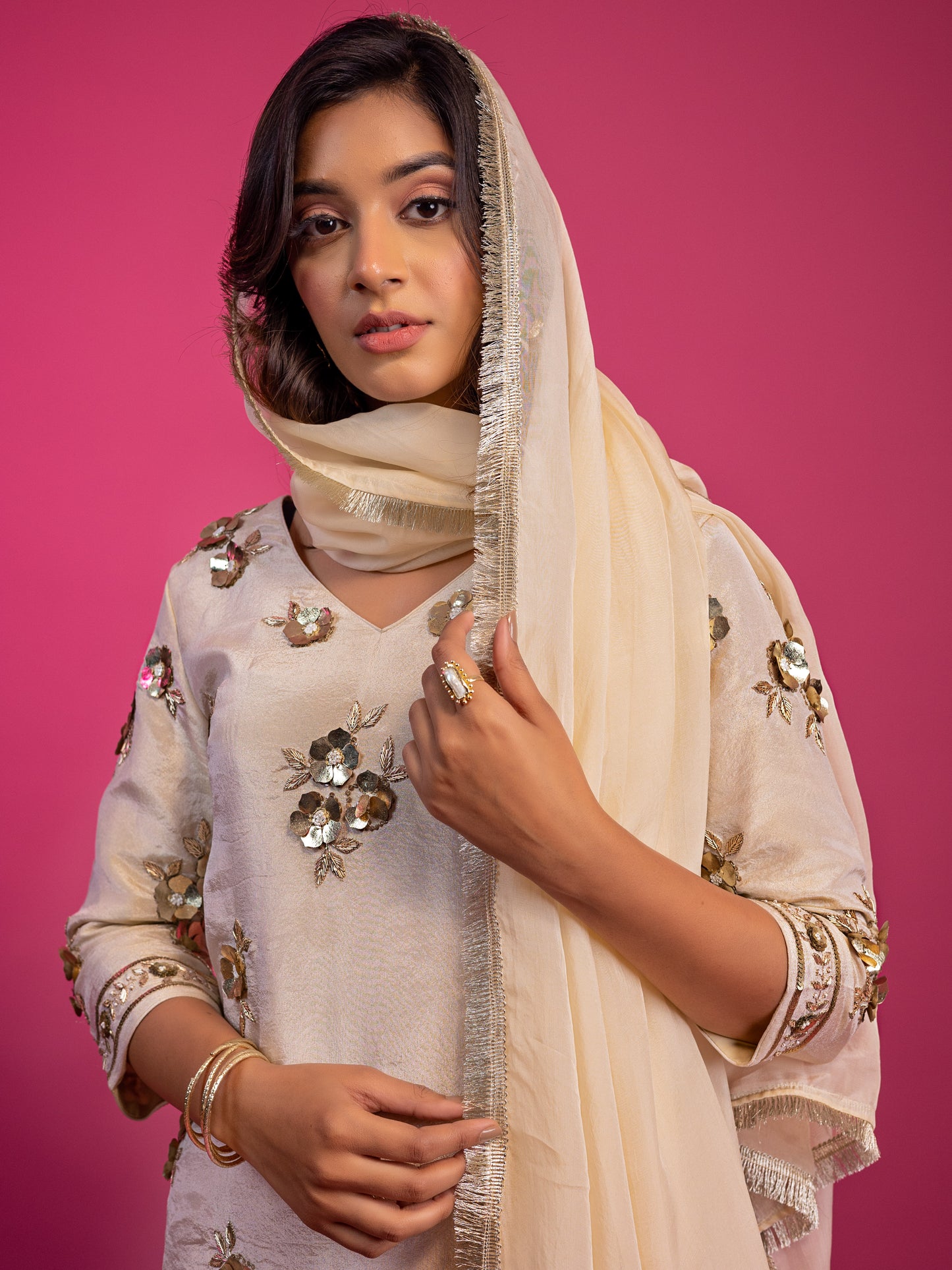 SOLASTA KURTA SET
