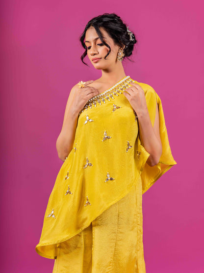 PINK MUSLIN HAND EMBROIDERED ASYMMETRIC KURTA CO-ORD SET (SET OF 2)